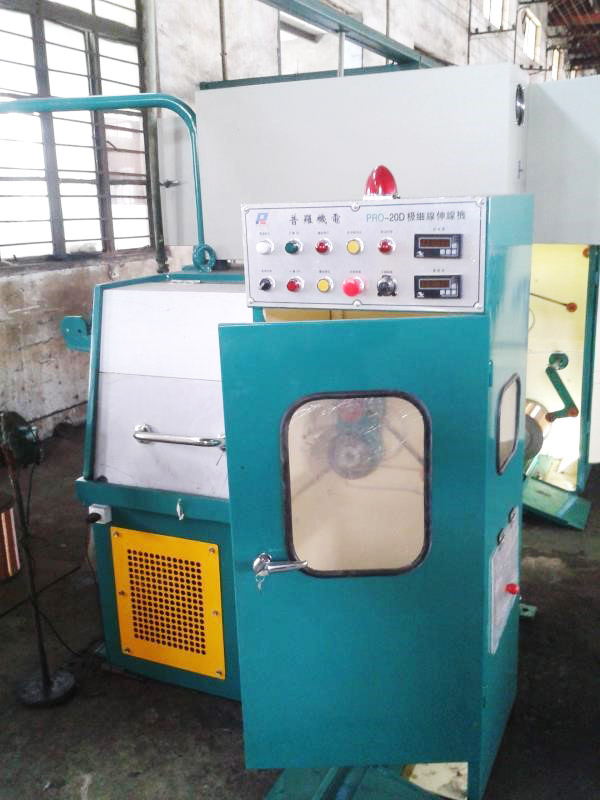 Wire drawing machine