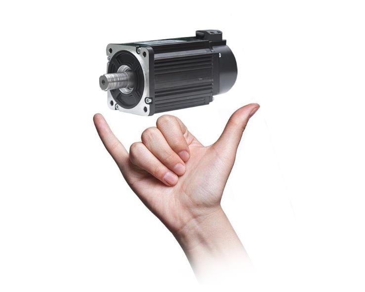 Thiết kế tối ưu hóa cấu trúc động cơ và khả năng thích ứng với môi trường mạnh mẽ