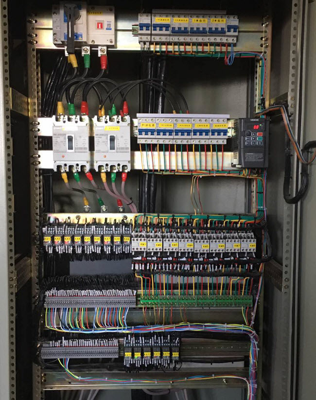 wiring cabinet.jpg